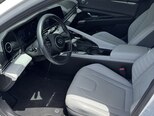 Hyundai Elantra-7