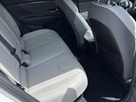 Hyundai Elantra-17