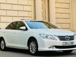 Toyota Camry-15