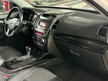 Kia Sorento-16