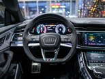 Audi Q8-14