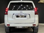 Toyota Land Cruiser Prado-11