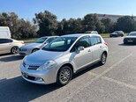 Nissan Tiida-15