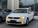 Volkswagen Jetta-10