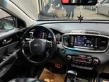 Kia Sorento-12