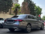Mercedes E 300 de-8