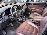 Kia Sorento-12