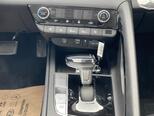 Hyundai Elantra-12