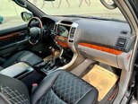 Toyota Land Cruiser Prado-11
