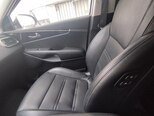Kia Sorento-8