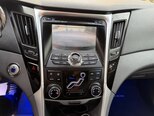 Hyundai Sonata-15