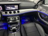 Mercedes E 300-21