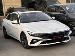 Hyundai Elantra-2