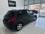 Nissan Tiida-3
