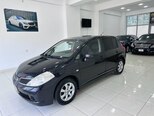 Nissan Tiida-15
