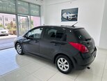 Nissan Tiida-14