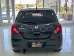 Nissan Tiida-17