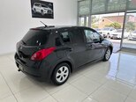 Nissan Tiida-18
