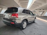 Kia Sorento-14