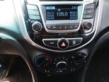 Hyundai Accent-16