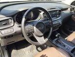 Kia Sorento-16