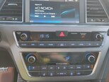 Hyundai Sonata-17