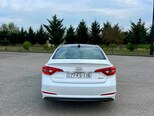 Hyundai Sonata-4