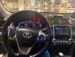 Toyota Camry-14