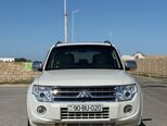 Mitsubishi Pajero-3