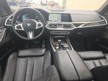BMW X7-12