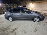Toyota Prius-4