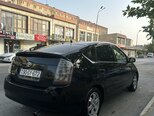 Toyota Prius-4