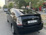 Toyota Prius-5