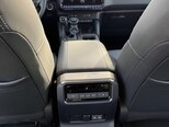 Toyota Land Cruiser Prado-11