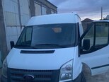 Ford Transit-9