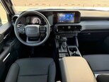 Toyota Land Cruiser Prado-19