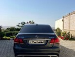 Mercedes E 250-7