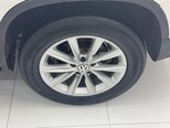 Volkswagen Tiguan-16
