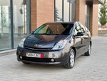 Toyota Prius-2
