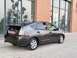 Toyota Prius-14