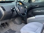 Toyota Prius-15