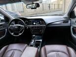 Hyundai Sonata-5