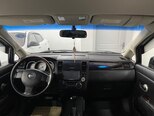 Nissan Tiida-11