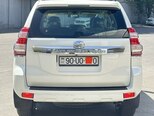 Toyota Land Cruiser Prado-7
