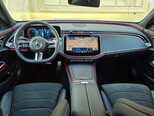 Mercedes E 300 e-9