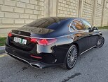 Mercedes E 300 e-5