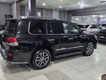 Lexus LX 570-4