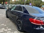Mercedes E 200 4MATIC-5