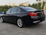 BMW 750-7