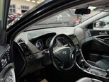 Hyundai Sonata-14